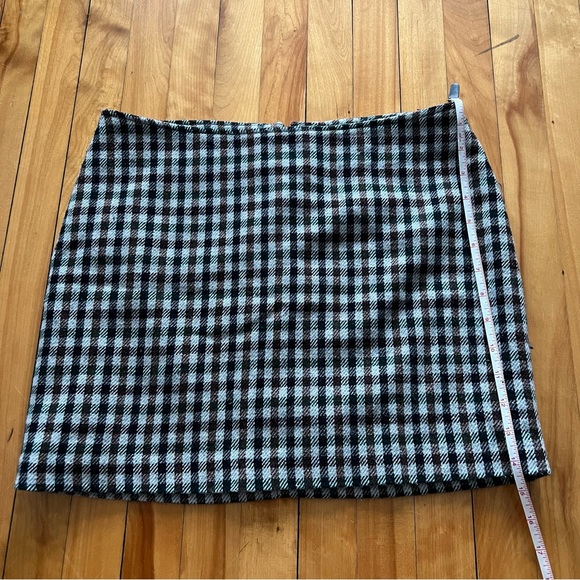 100% WOOL SKIRT - Picture 10 of 10